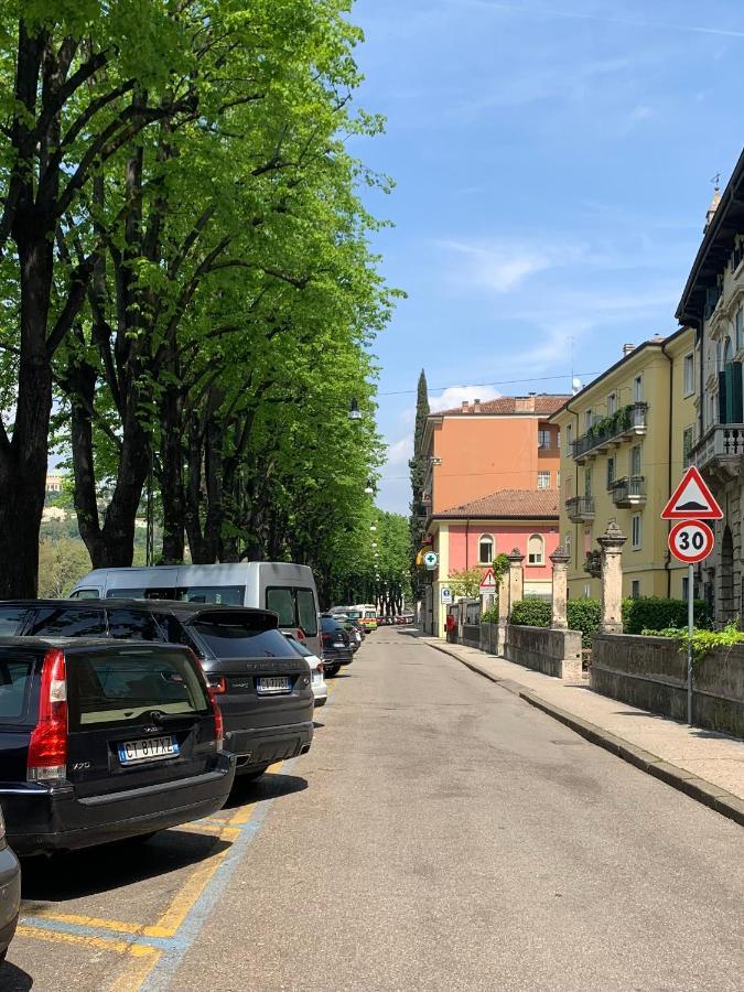 Отель Notti Sull'Adige Верона Экстерьер фото